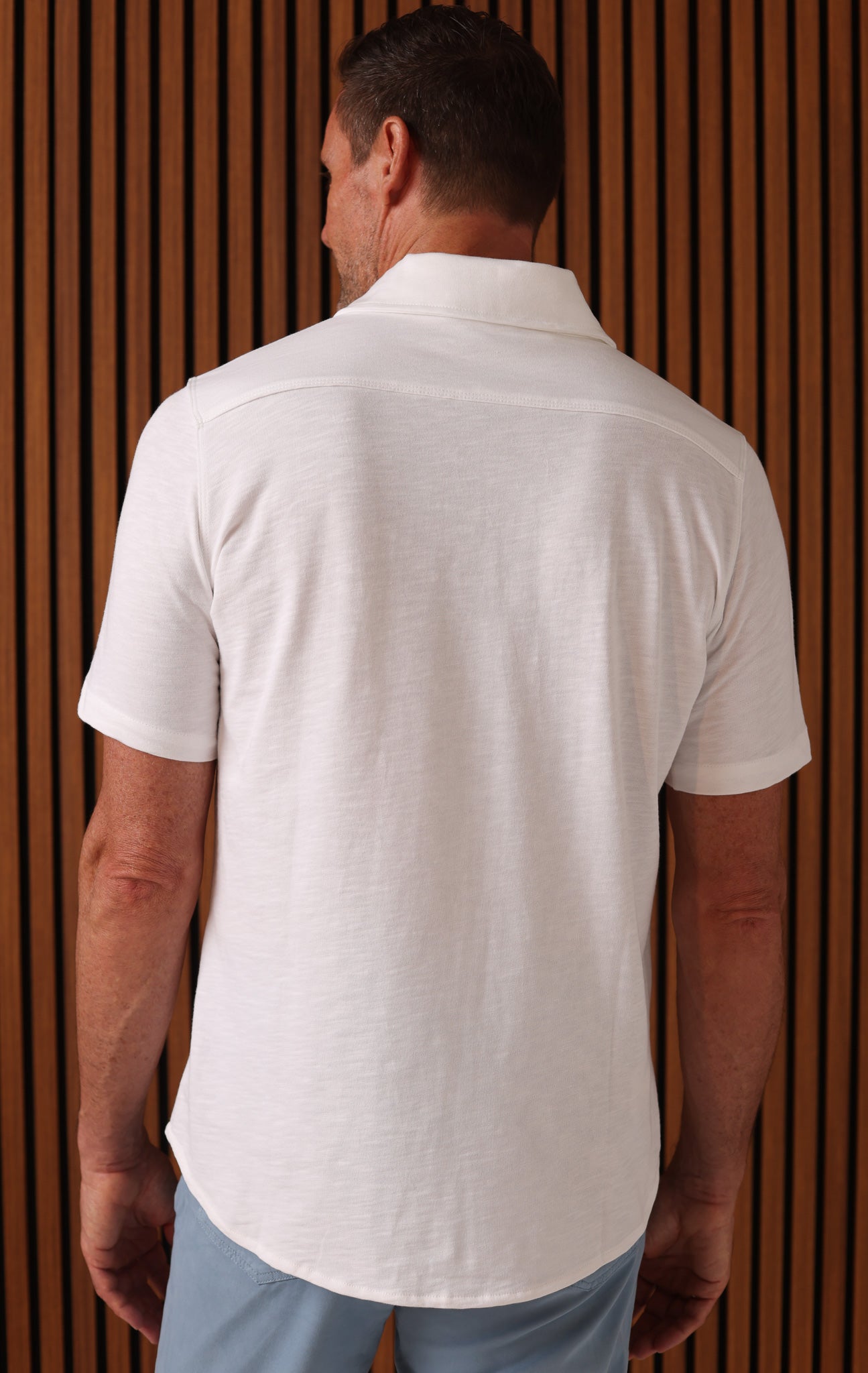 SHORT SLEEVE BUTTON DOWN SHIRT