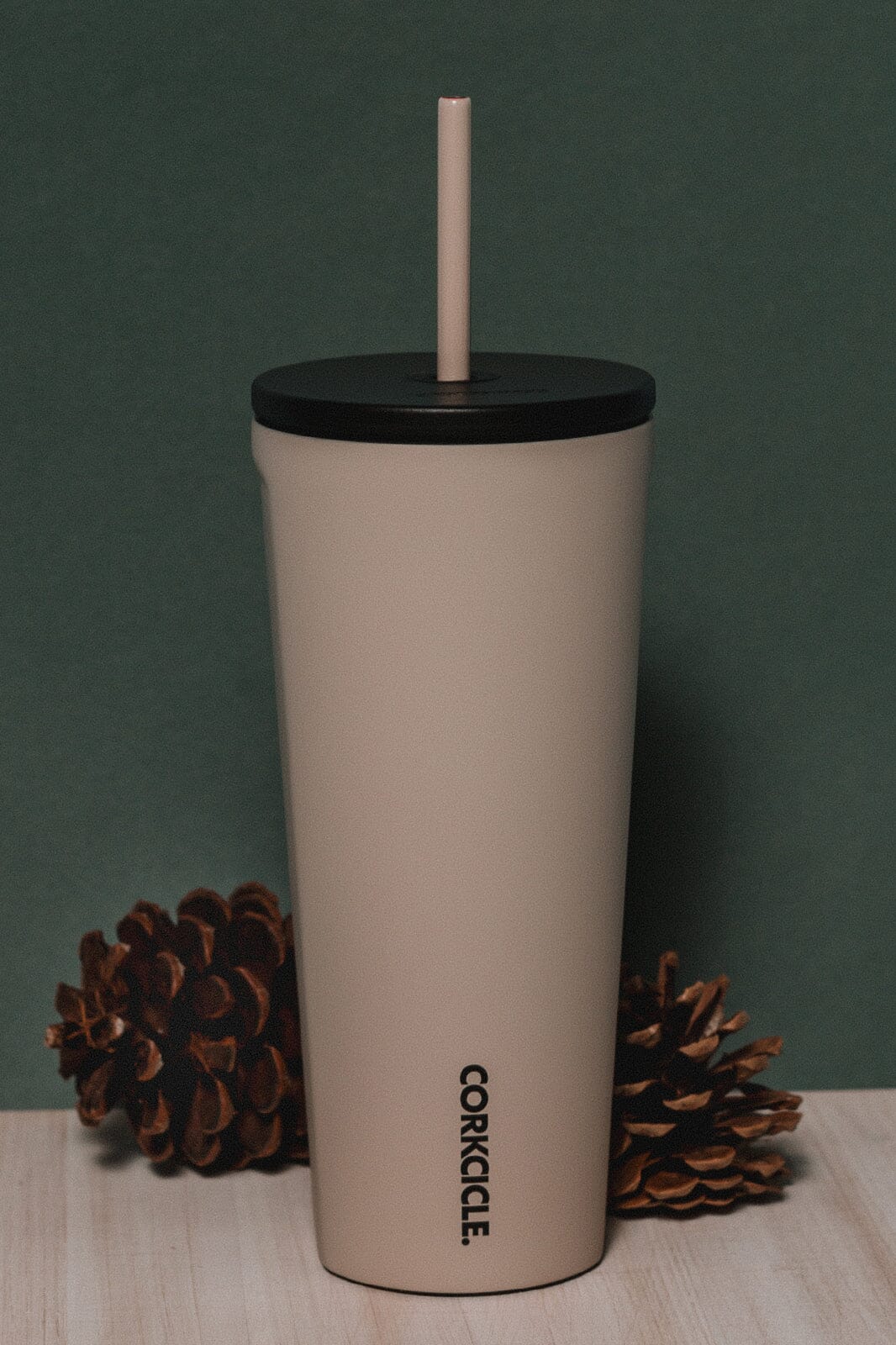 Corkcicle 30 oz Cold Cup XL Tumbler with Straw - Gloss White