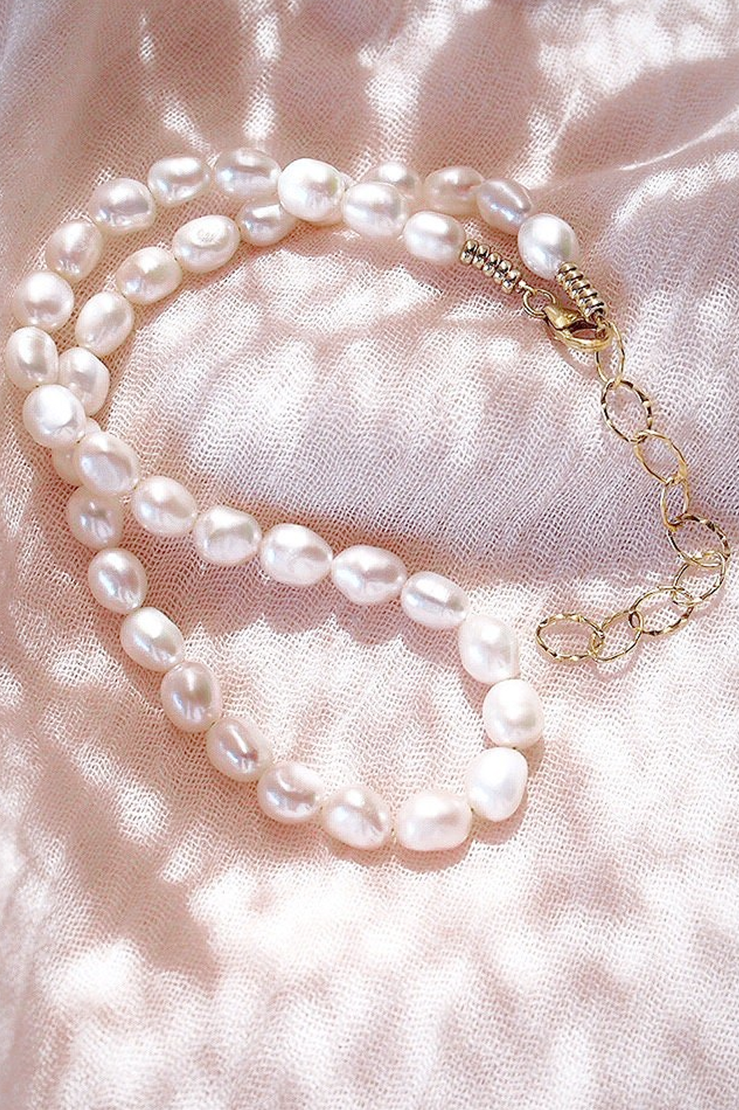 WHITE PEARL CHOKER NECKLACE - ALA - 14"-16" -