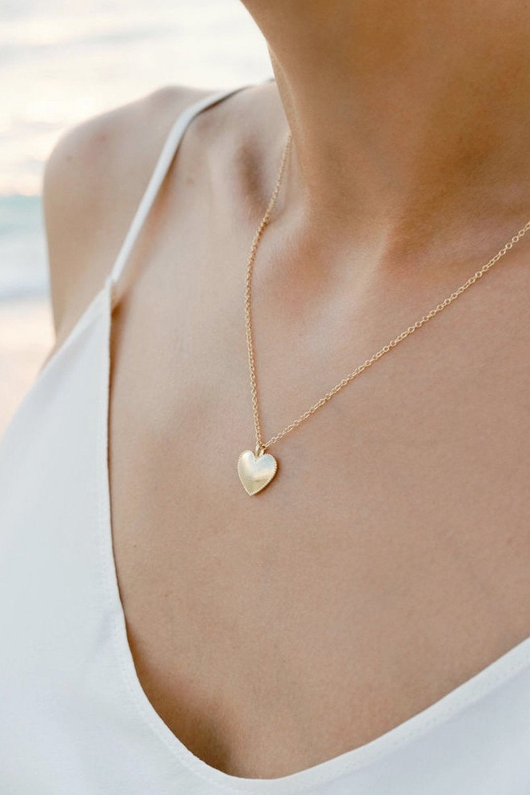 BEADED HEART NECKLACE - GOLD -
