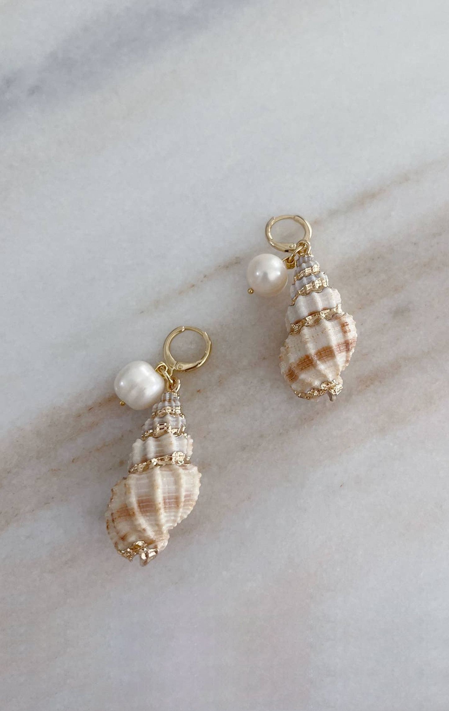 Shell Earrings with Pearl