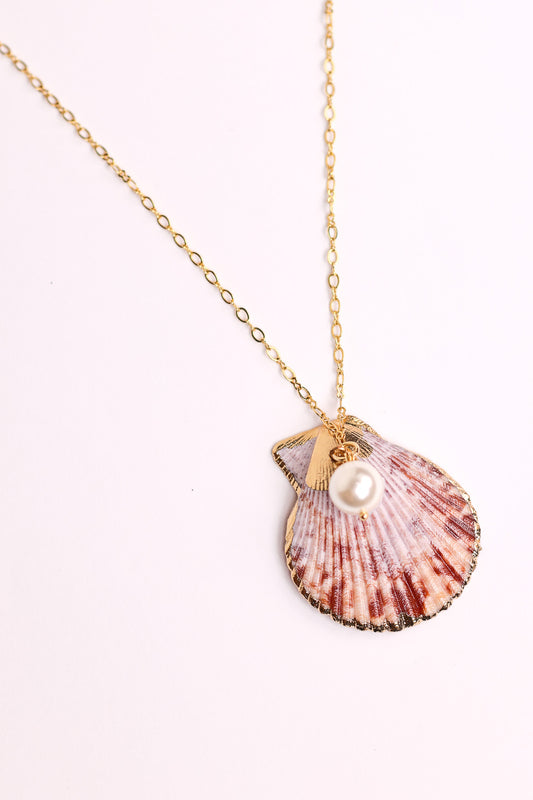 TULUM SEASHELL NECKLACE