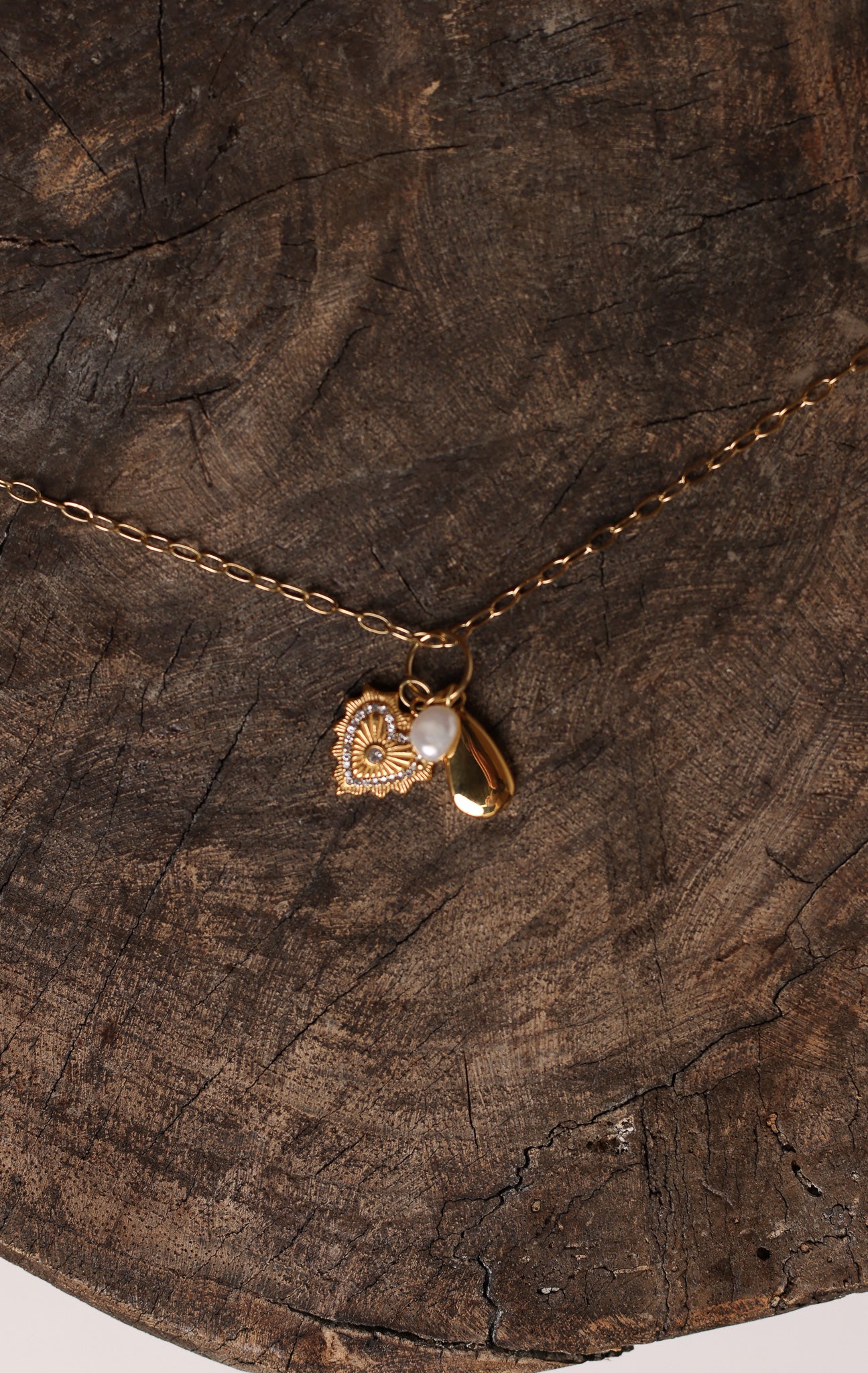 BIEN NECKLACE