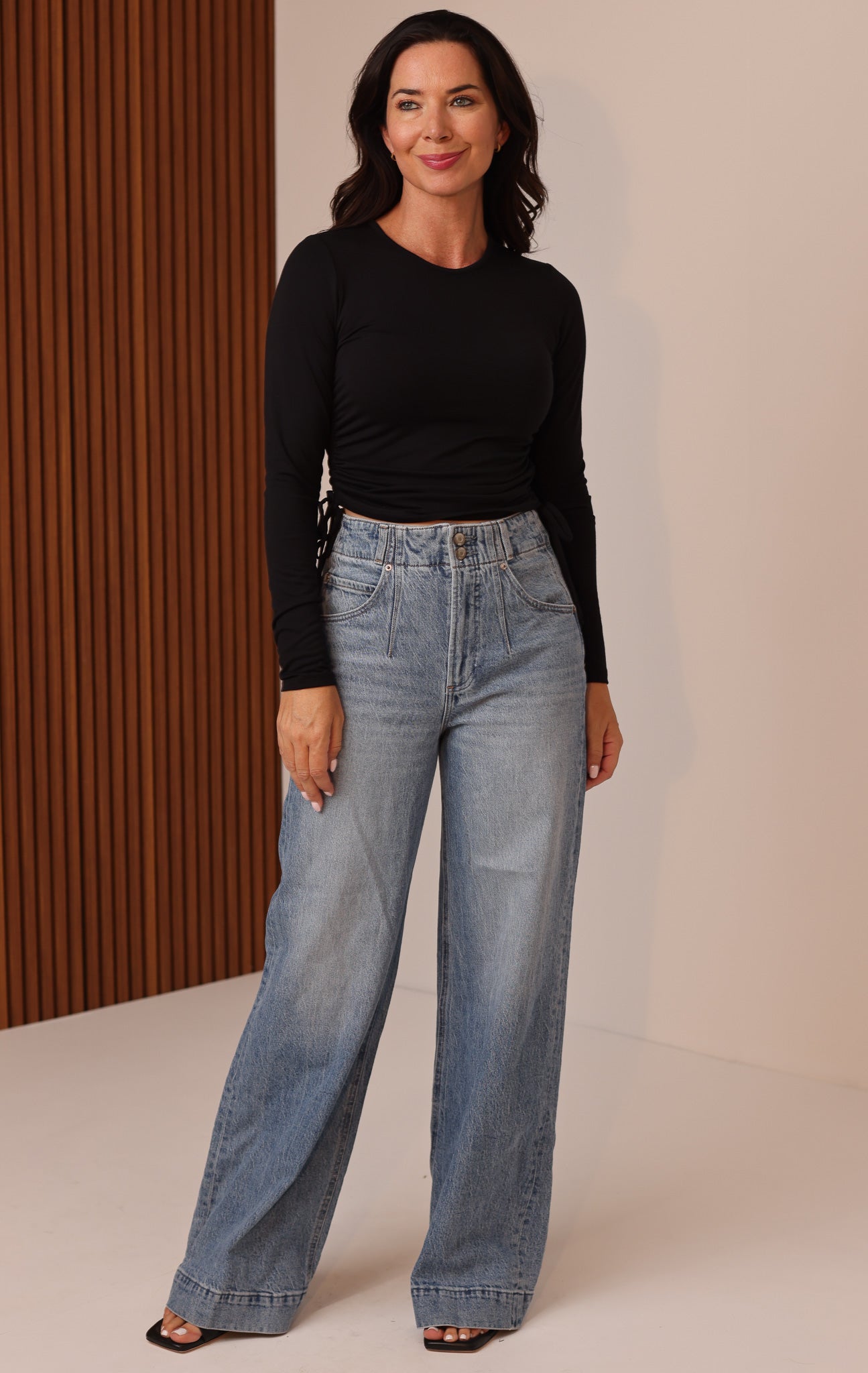 LORI LONG SLEEVE TUNNEL TOP - BLACK