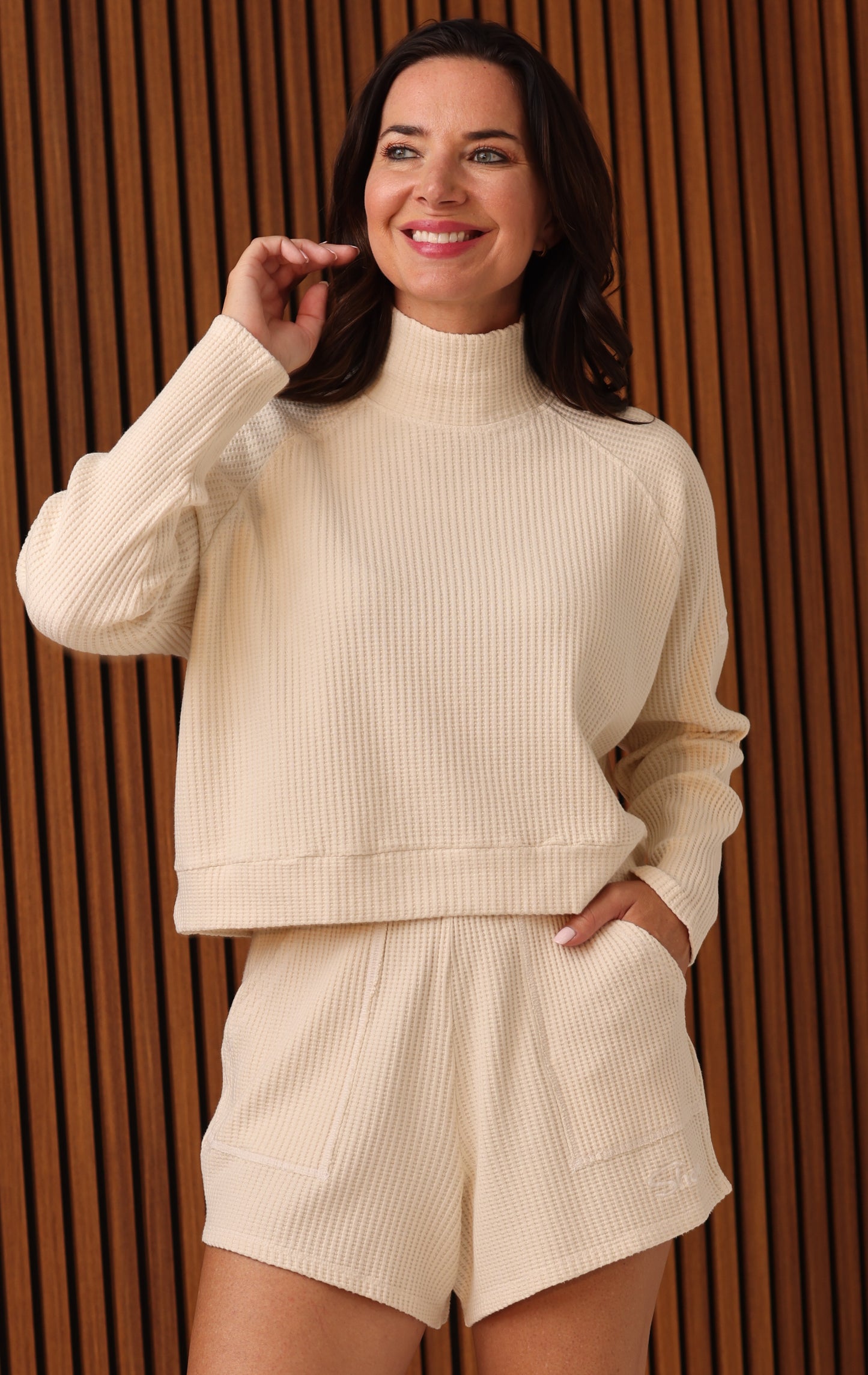 WEEKENDER WAFFLE KNIT PULLOVER