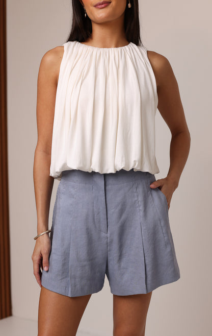 PLEATED SHORT