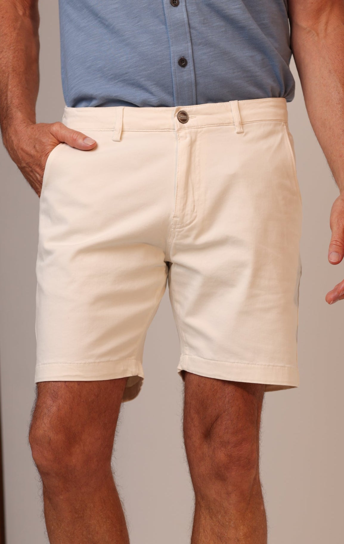 BOWEN SHORT - WHISPER WHITE - 28