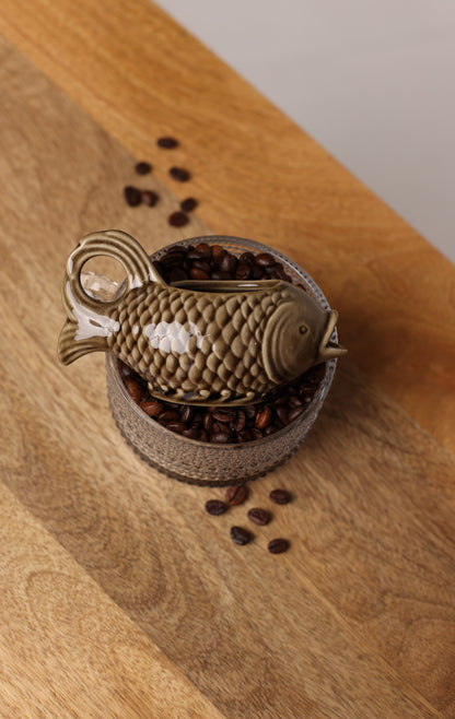 2 OZ. STONEWARE FISH SHAPED CREAMER DG0472A