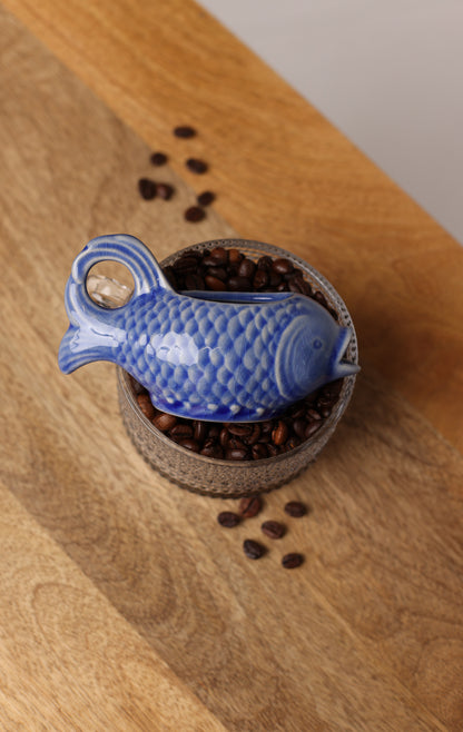 2 OZ. STONEWARE FISH SHAPED CREAMER DG0472A