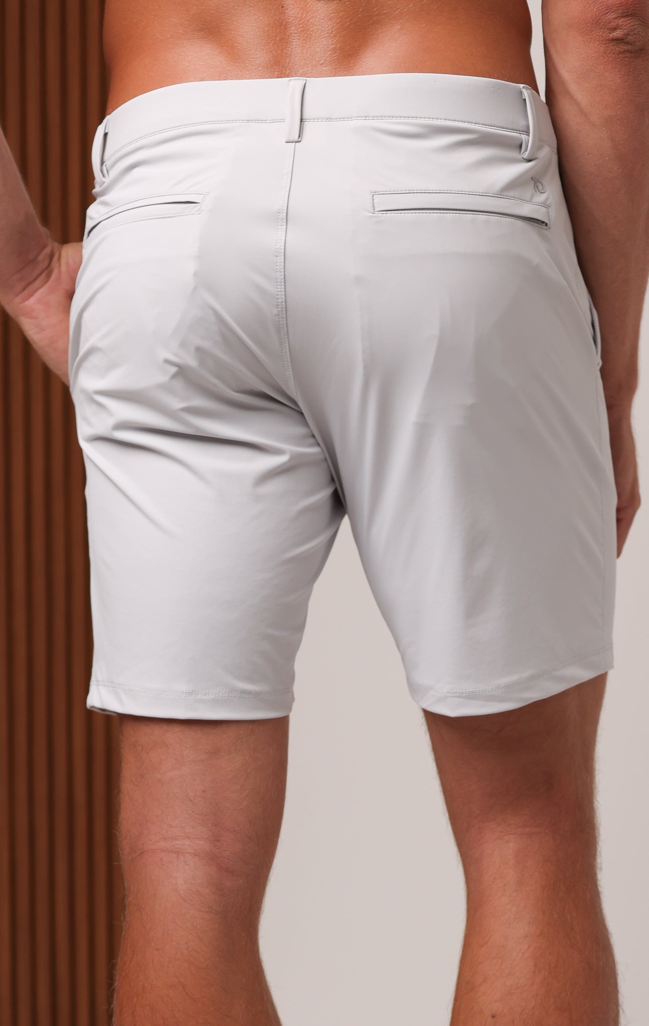 ZUMA SHORT 8"