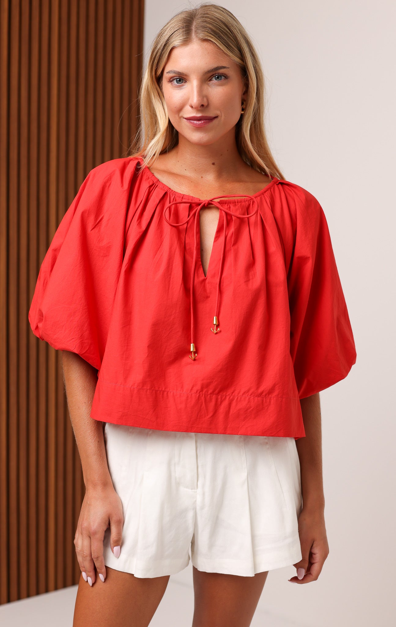 LIV TOP