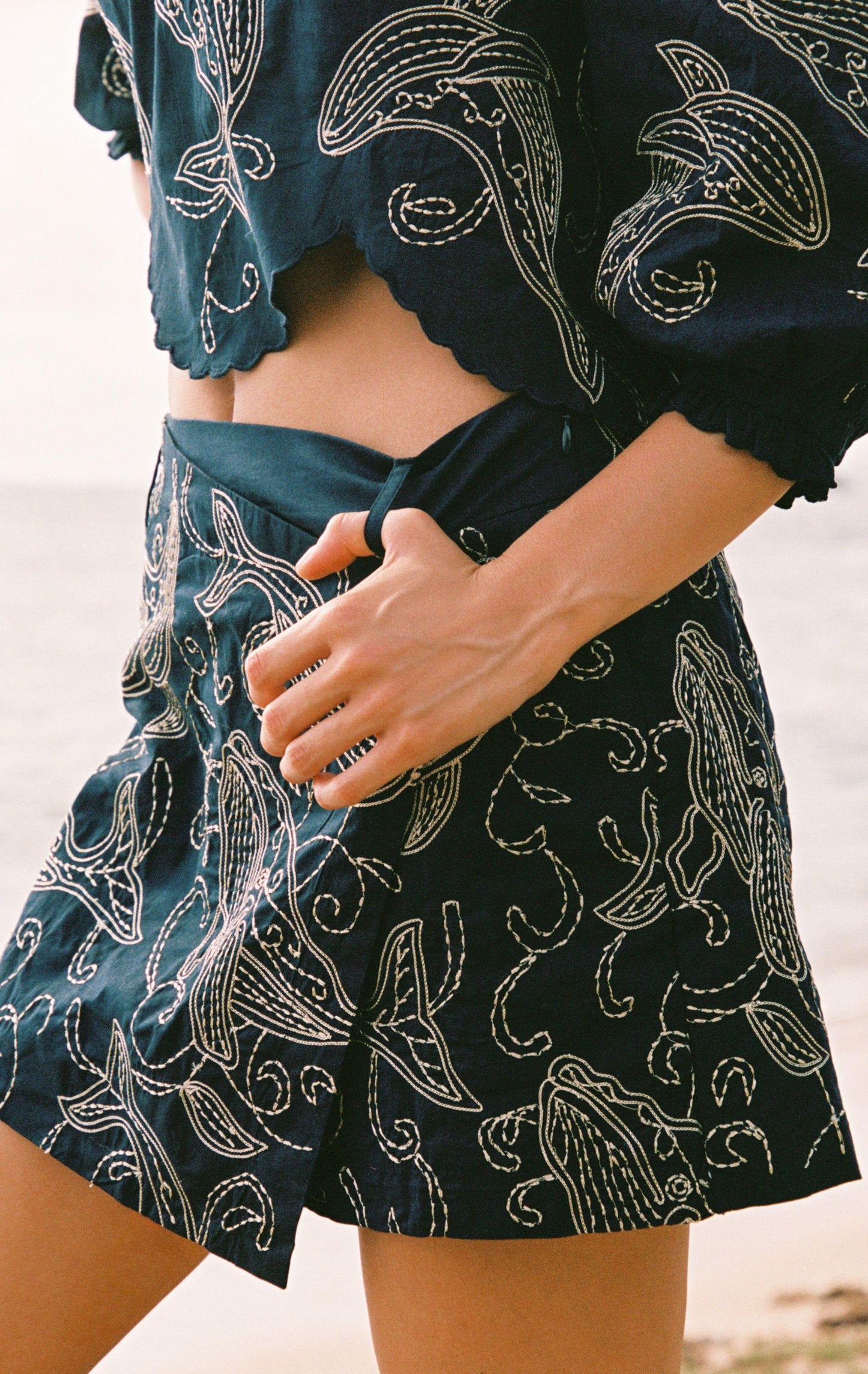 MELODY SKORT LUREX EMBROIDERY