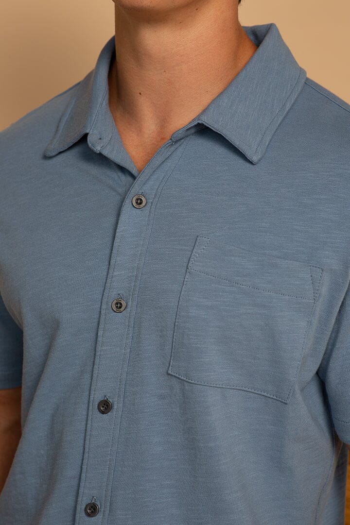 SHORT SLEEVE BUTTON DOWN SHIRT - DUSTY BLUE - S