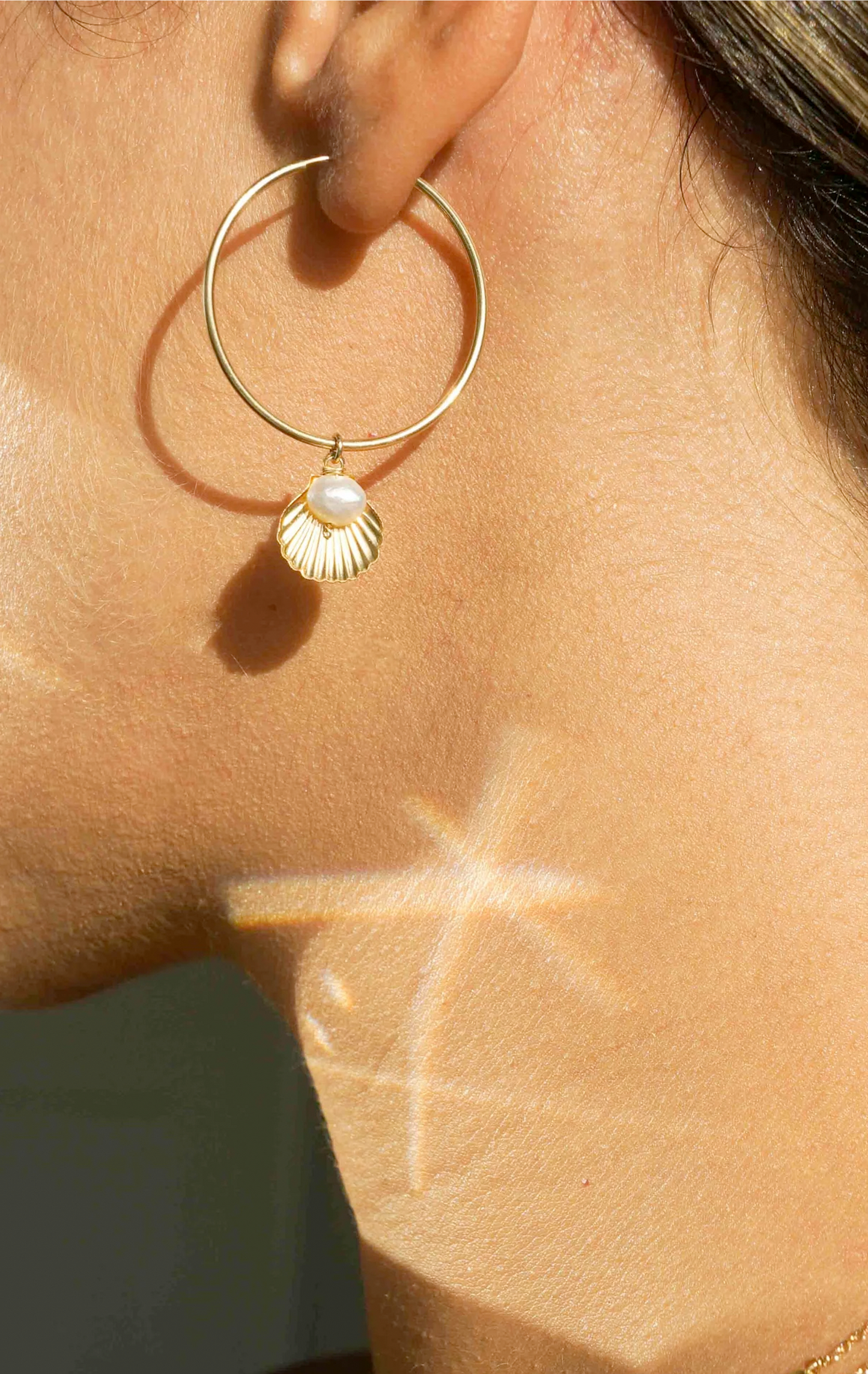BELLE HOOP EARRINGS