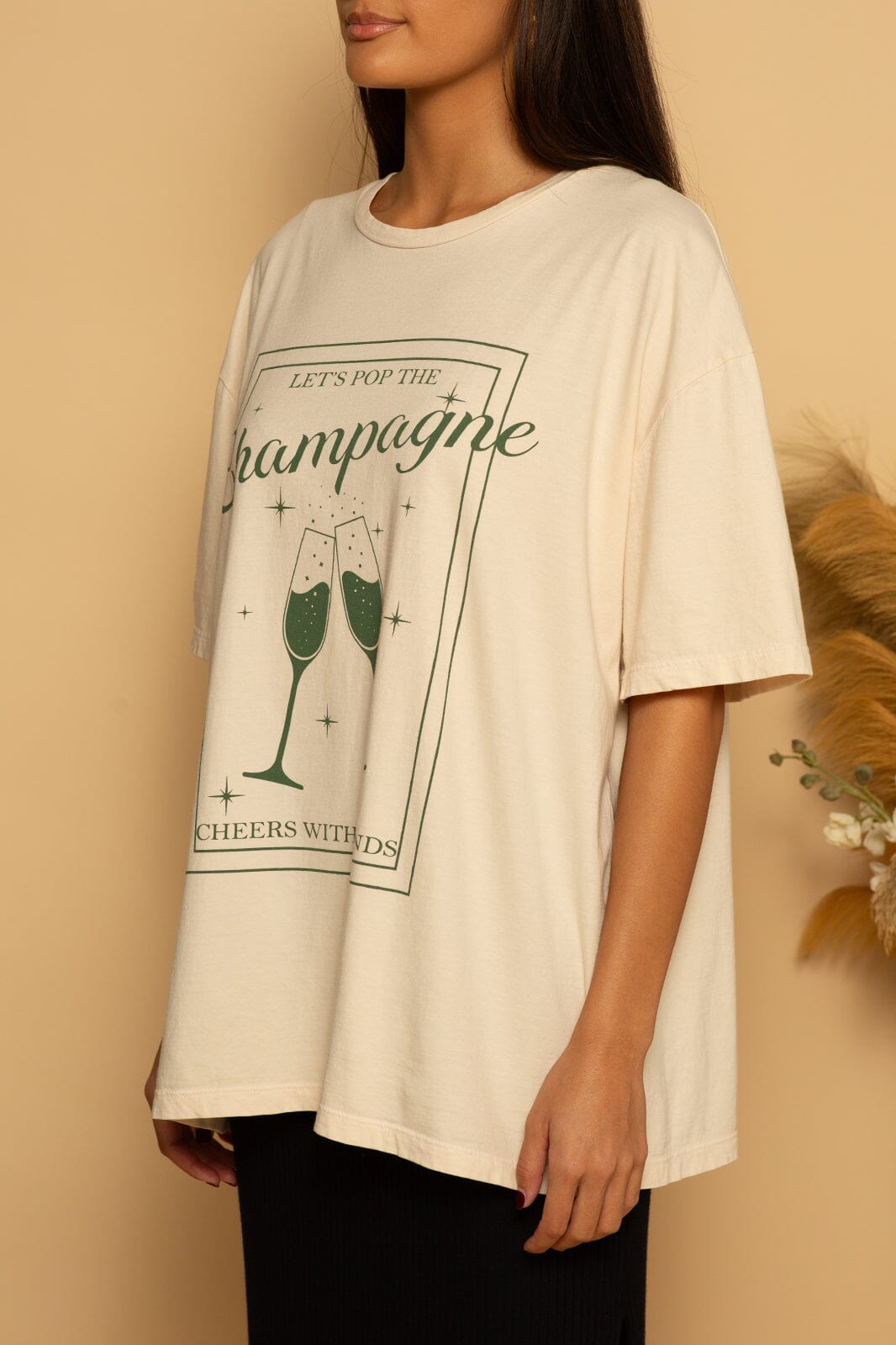 CHAMPAGNE GRAPHIC TEE