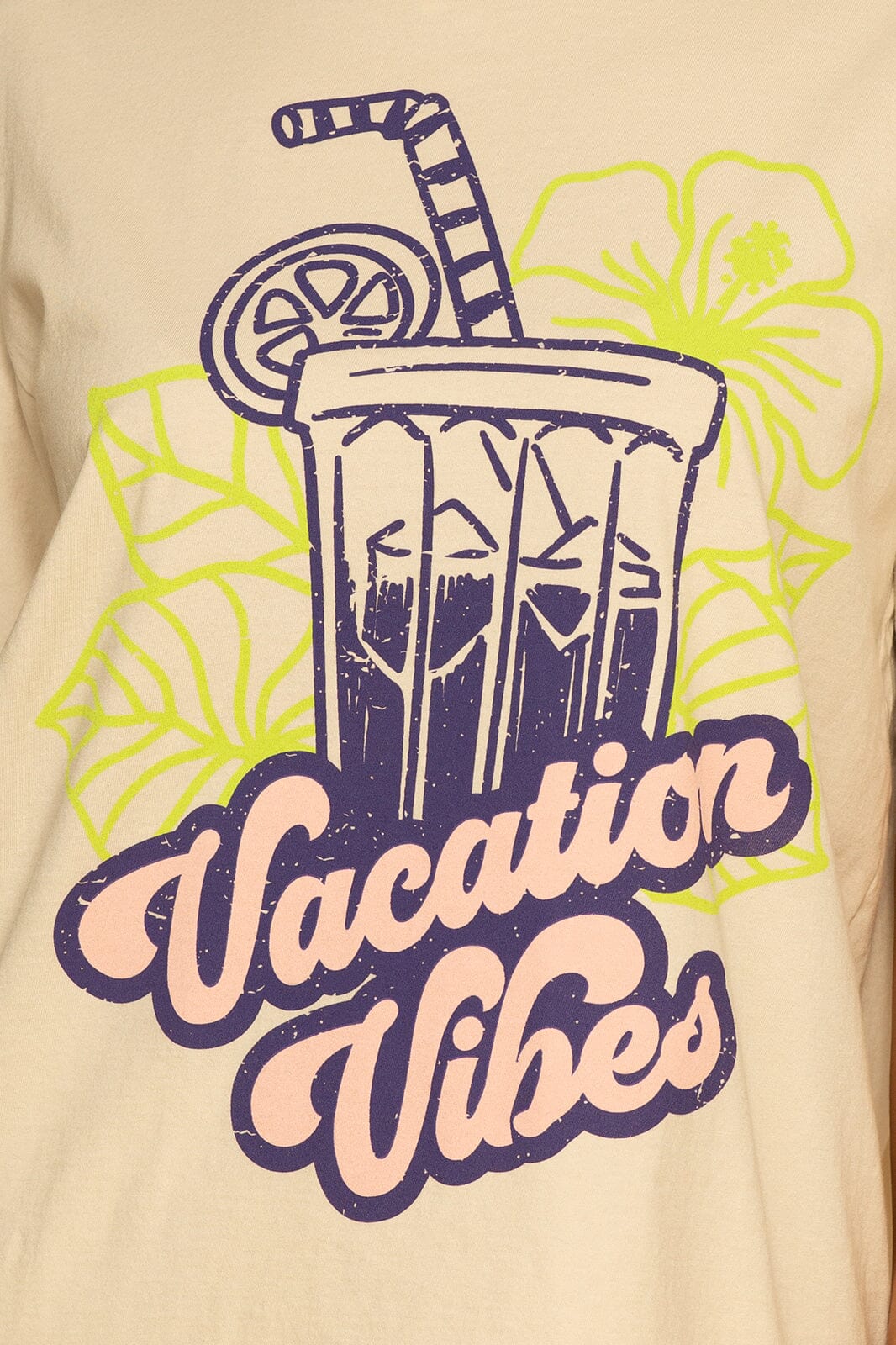 VACATION VIBES GRAPHIC TEE