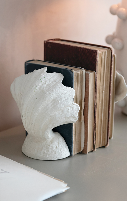 CAST IRON SHELL SHAPED BOOKENDS, MATTE FINISH, CREAM COLOR, SET OF 2