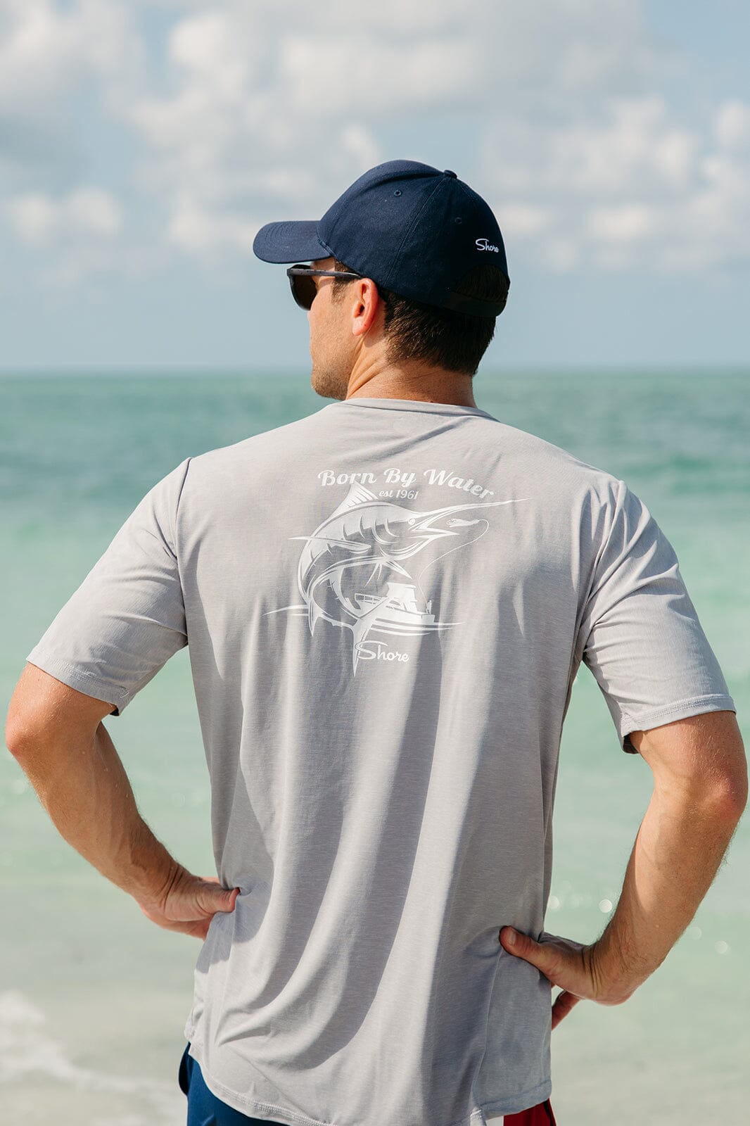 SHORE 1961 BORN BY WATER SS RASHGUARD - HEATHER GREY - S