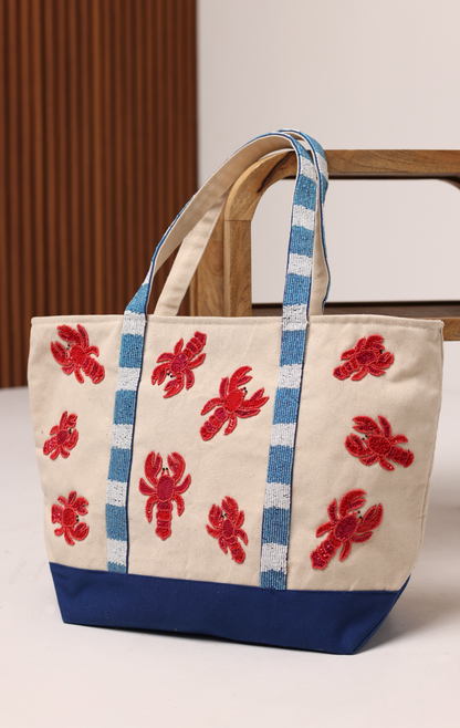 COASTAL CLAW BEADED BOAT BAG