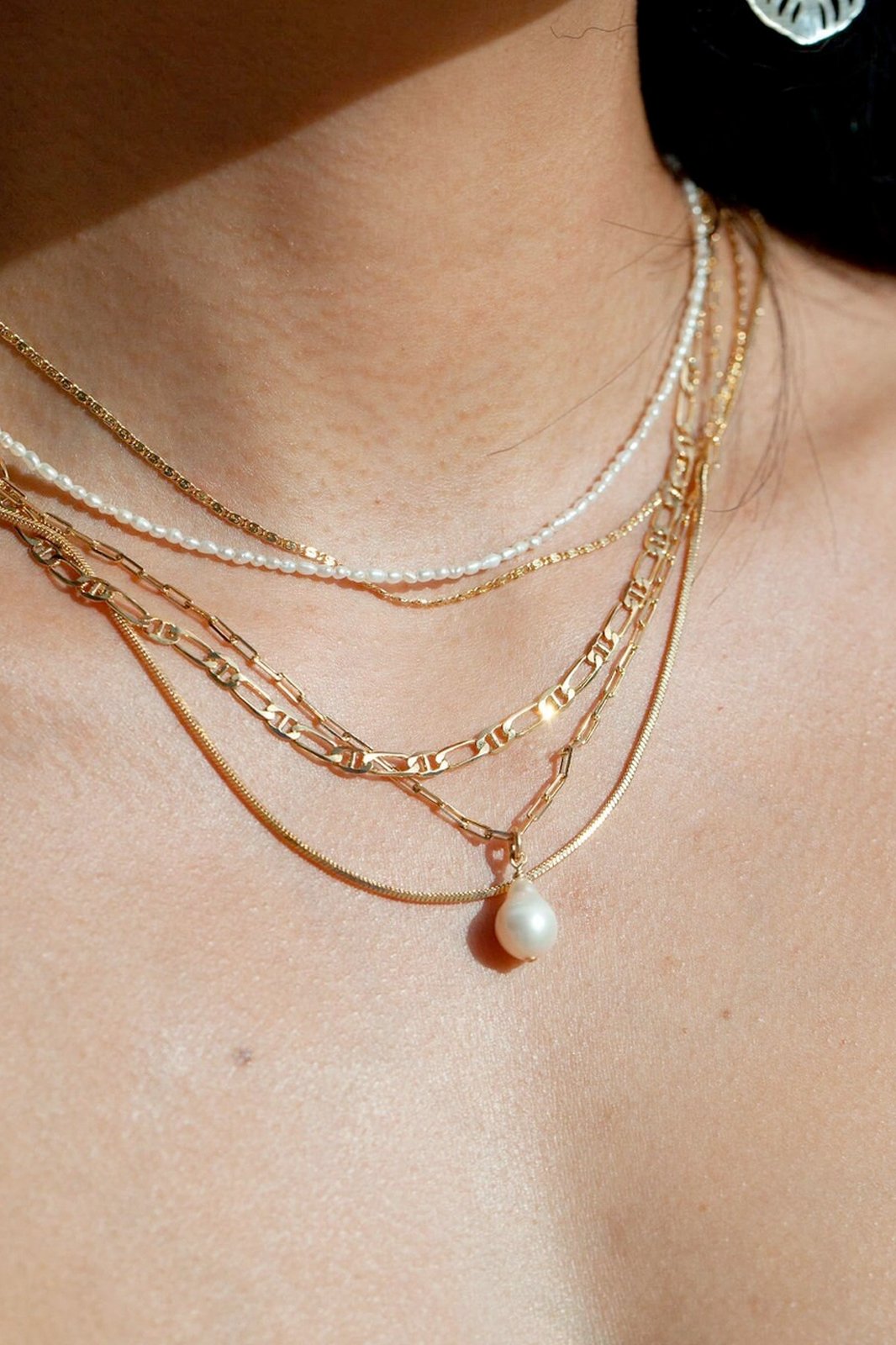 DAINTY BAROQUE PEARL NECKLACE - KEHAU - Gold