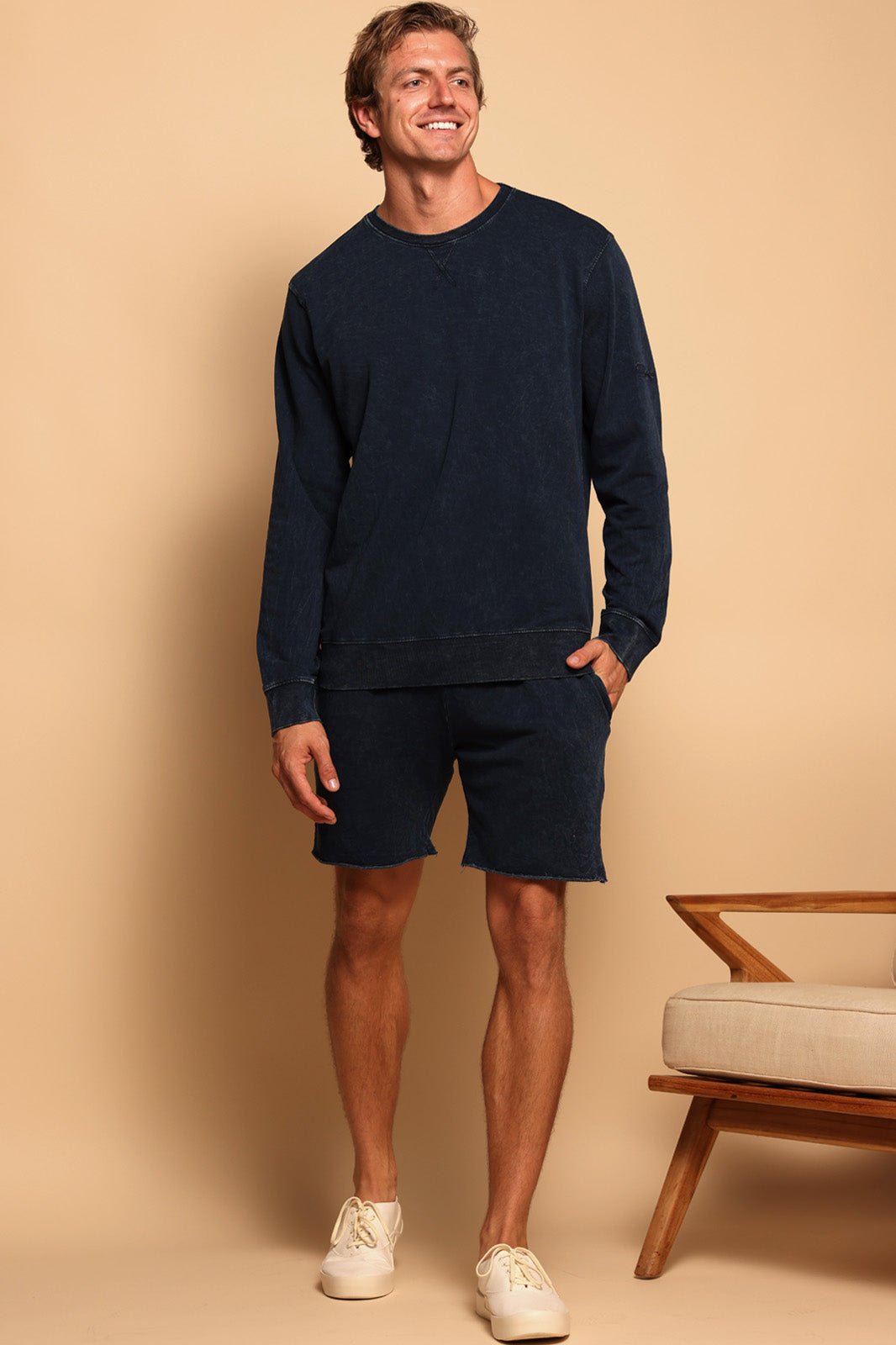 LONG SLEEVE PULLOVER - NAVY - S