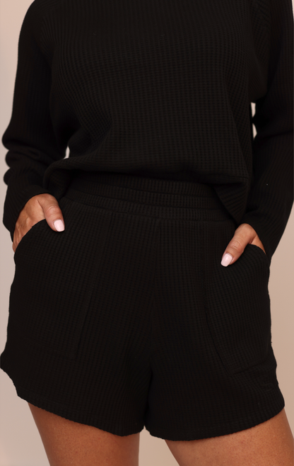 WEEKENDER WAFFLE KNIT SHORT