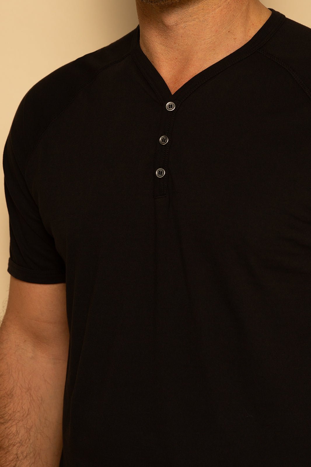 ORGANIC MENS HENLEY - BLACK - S