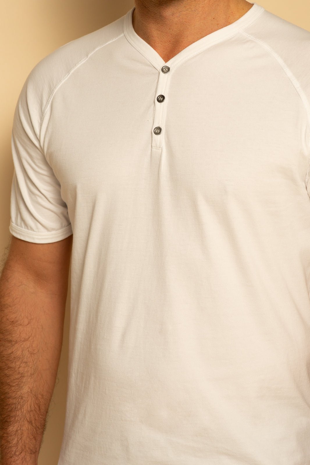 ORGANIC MENS HENLEY - WHITE - S